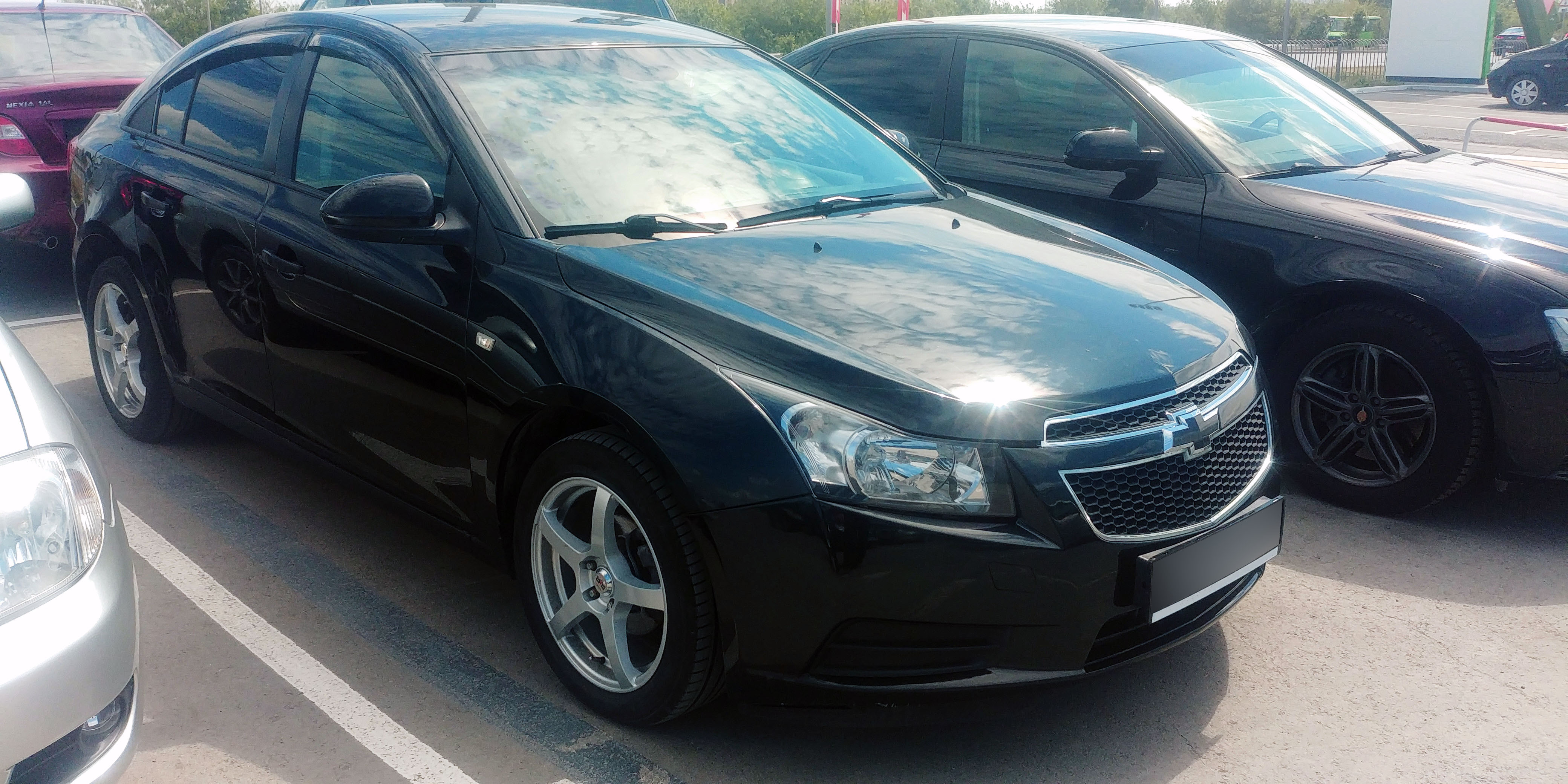 Прокат Chevrolet Cruze MT VRN в Воронеже без водителя - 2100 в день