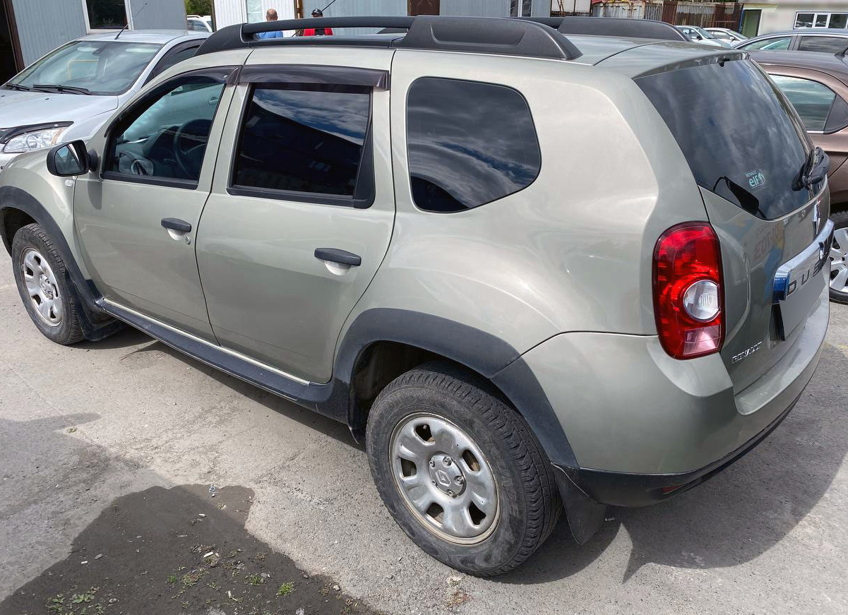 Прокат Renault Duster AT 2.0 в Воронеже без водителя - 3300 в день