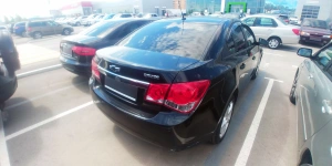 Chevrolet Cruze 974 Hatchback MT VRN