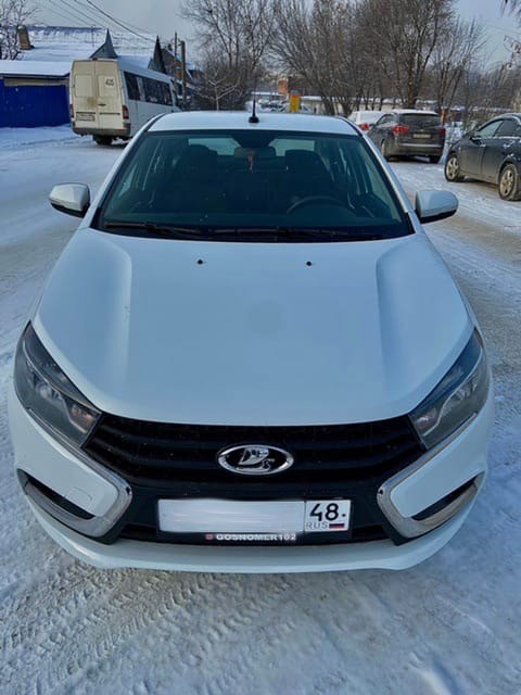 Lada Vesta